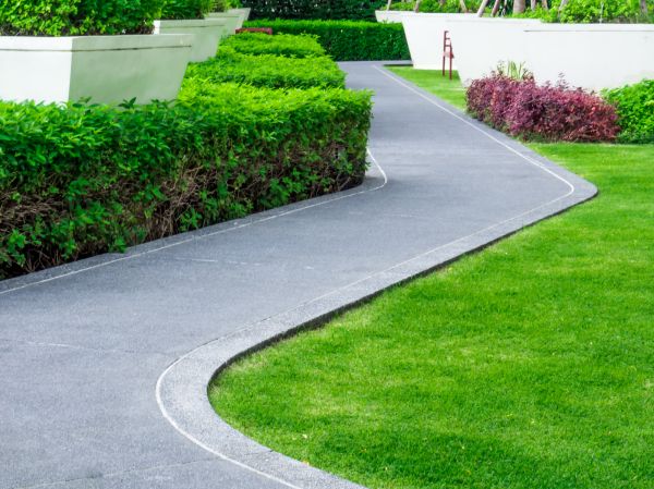 Walkway Curb Installation in Port Saint Lucie