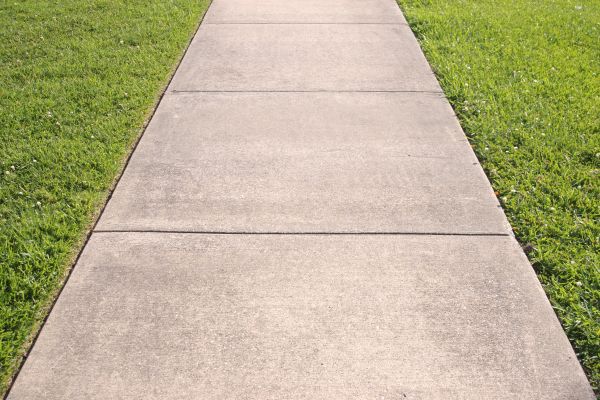 Cement Sidewalk Replacement in Port Saint Lucie