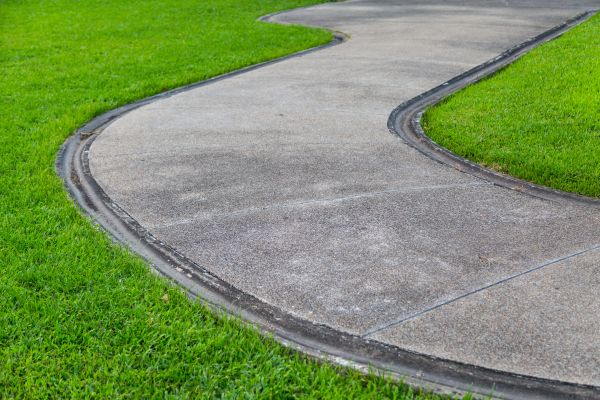 Concrete Sidewalk Construction in Port Saint Lucie