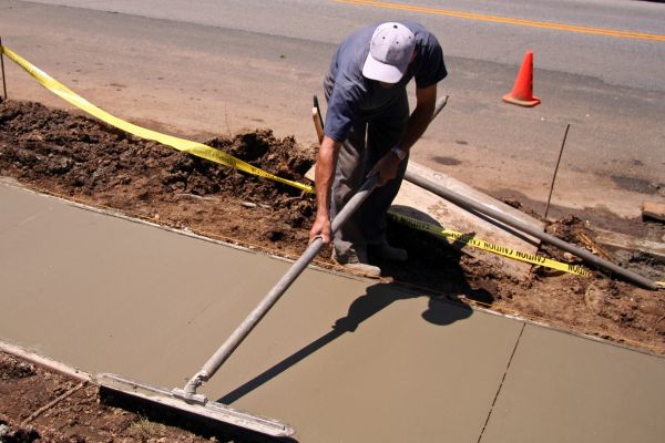 Sidewalk Building in Port Saint Lucie