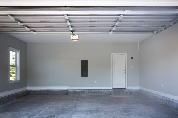 Garage Floor Pouring in Port Saint Lucie